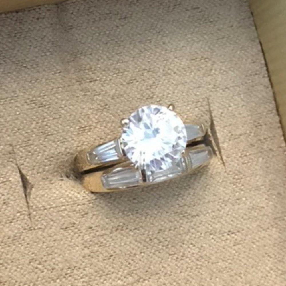 CZ wedding set; 2 ctw w/baguettes, sz 7, gold over
